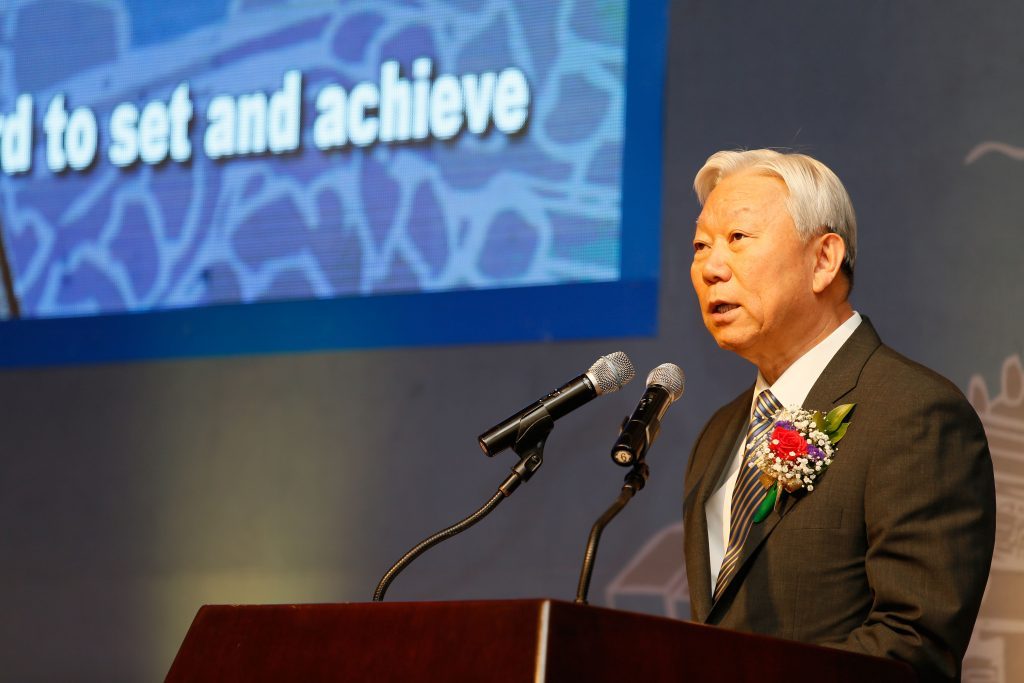 Opening remarks by President Mooyoung Jung at the 10th/12th year anniversary of UNIST on May 12, 2019.