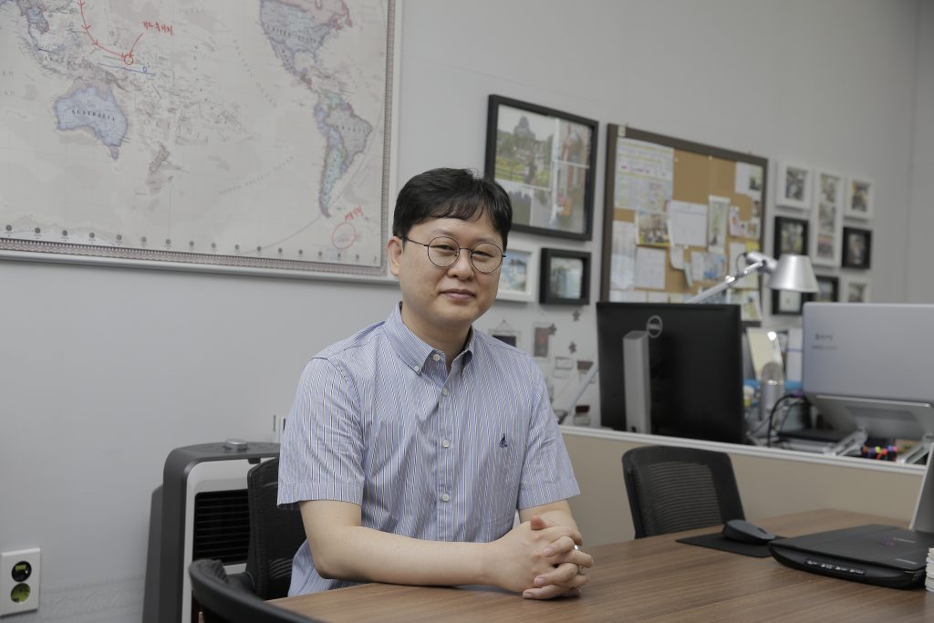 Professor Choi 2