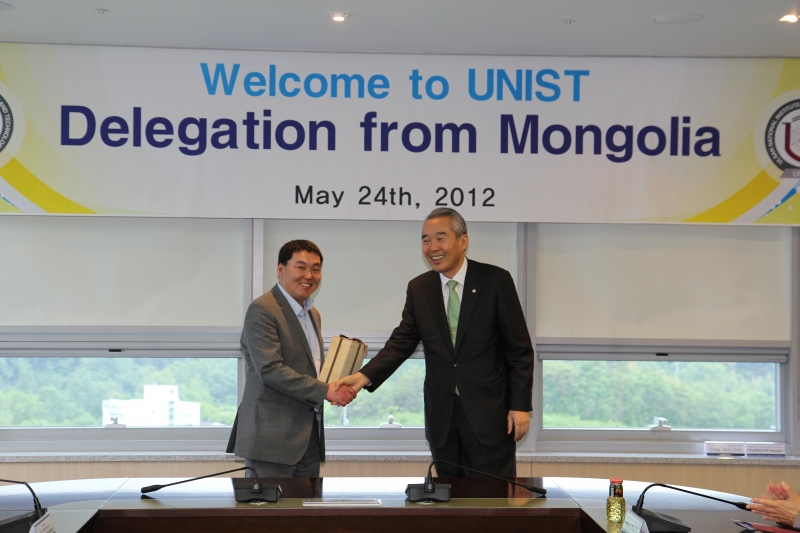 몽골 교육관계자 연수단 UNIST 방문