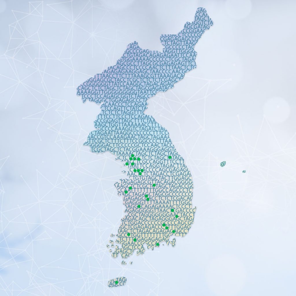 이 프로젝트에 참여한 한국인들의 연고지를 녹색 점으로 표시한 대한민국 지도로 ‘한국인 표준 게놈지도’를 나타냈다.