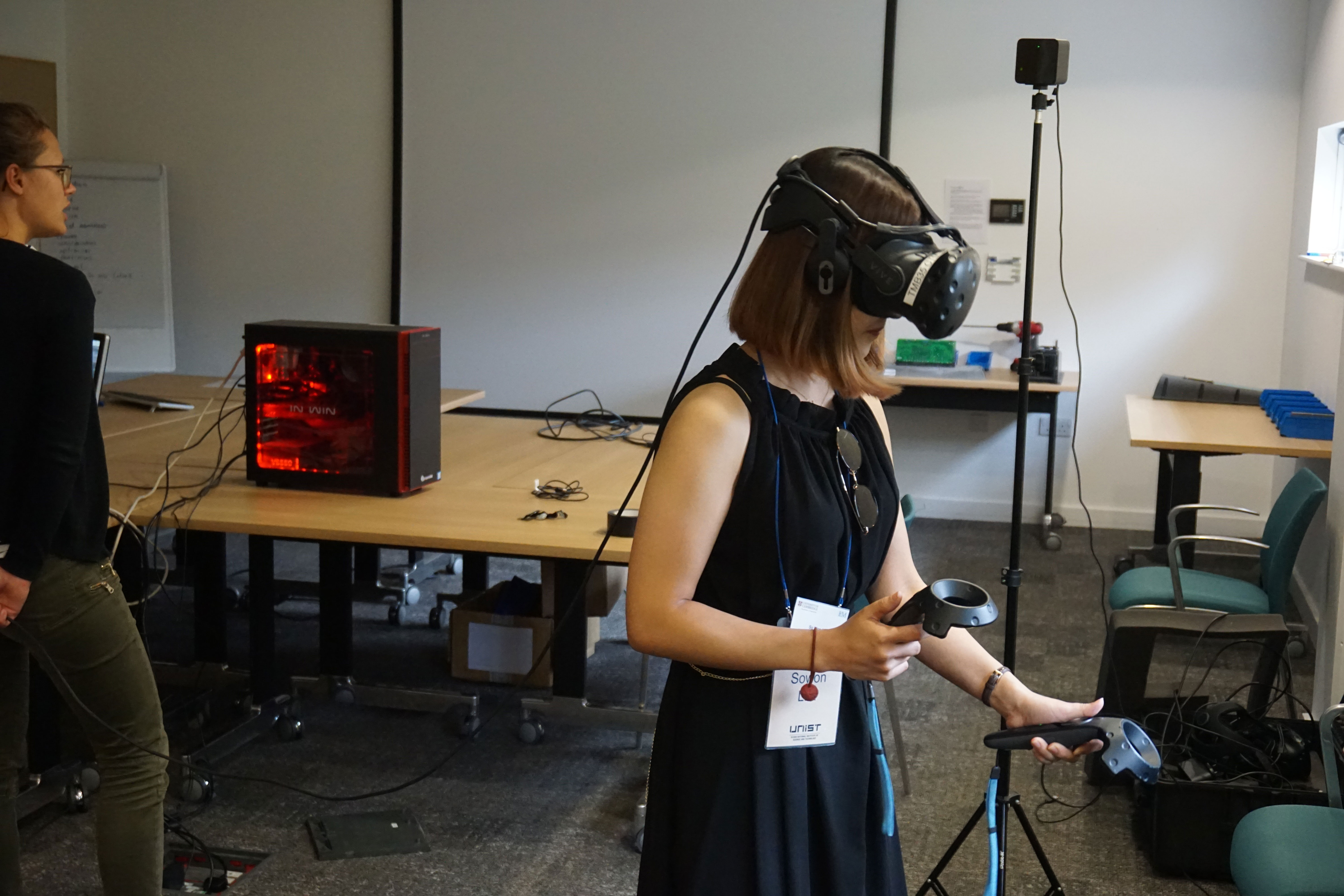 IfM 연구소에서 VR 체험을 진행하고 있는 모습 | 사진: 기술경영전문대학원 제공