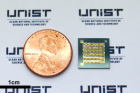 대표사진-전기수력학-프린팅으로-동전보다-작은-칩위에-36개의-전지를-직렬연결함.jpg