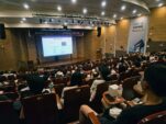 [사진] UNIST 대강당에서 '양자컴퓨팅의 현재와 미래' 대중강연이 진행되고 있다