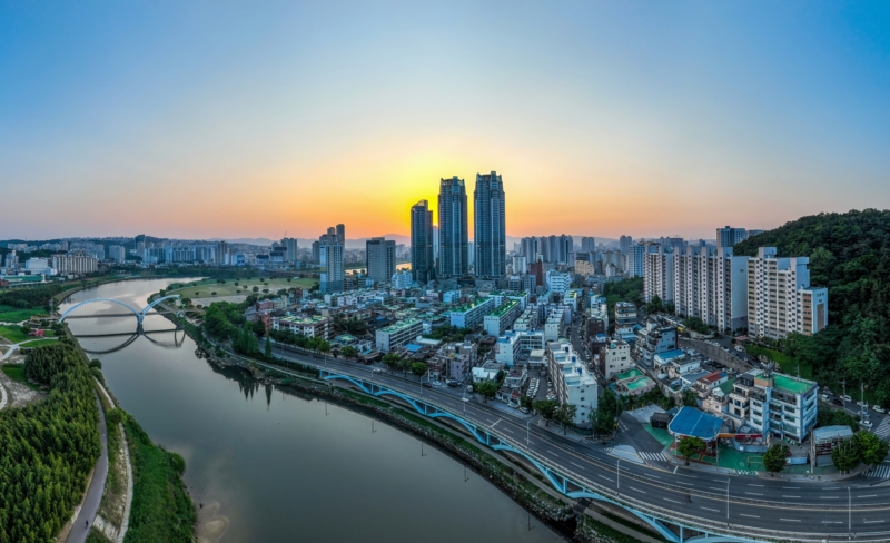 [최진숙의 문화모퉁이(27)]기억으로 만들어지는 도시