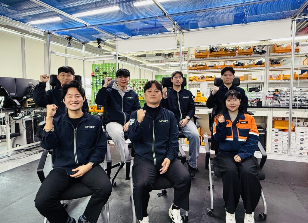 2025 AI 챔피언 결선을 앞두고 각오를 다지는 SafeAngel 팀.