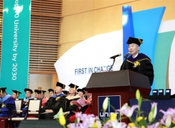 President Moo Je Cho, delievering the commencement address during the graduation ceremony for the UNIST graduating class of 2015.