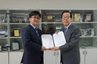 Headong-Science-Foundation-makes-500-million-won-donation.png