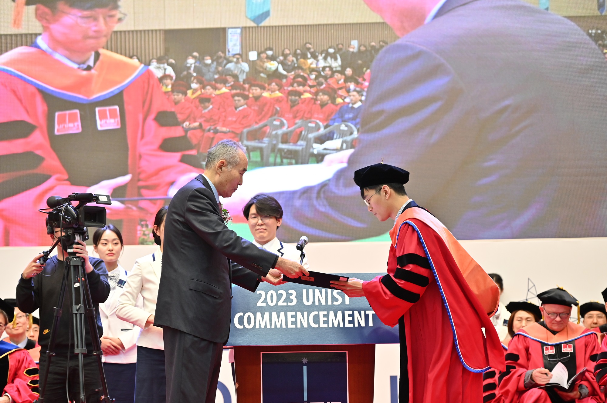 Hyun-Jae Lee (Advisor: Professor JunHee Lee) has been selected as the recipient of this year's Yebong Best Dissertation Award.