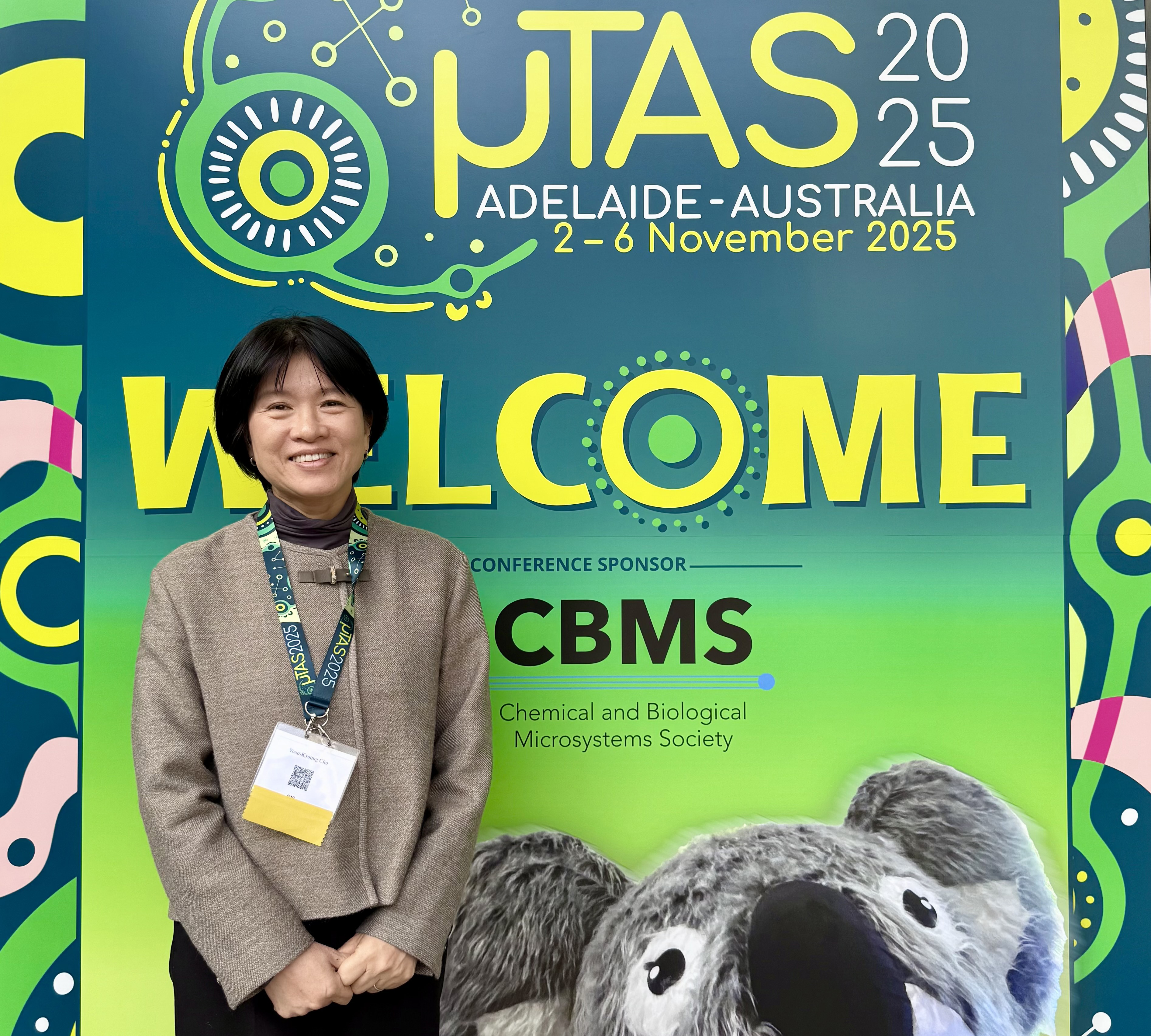 Dean Yoon-Kyoung Cho of UNIST College of Information and Biotechnology attended the MicroTAS 2025 conference, which took place in Adelaide, Australia from November 2 to 6, 2025. 