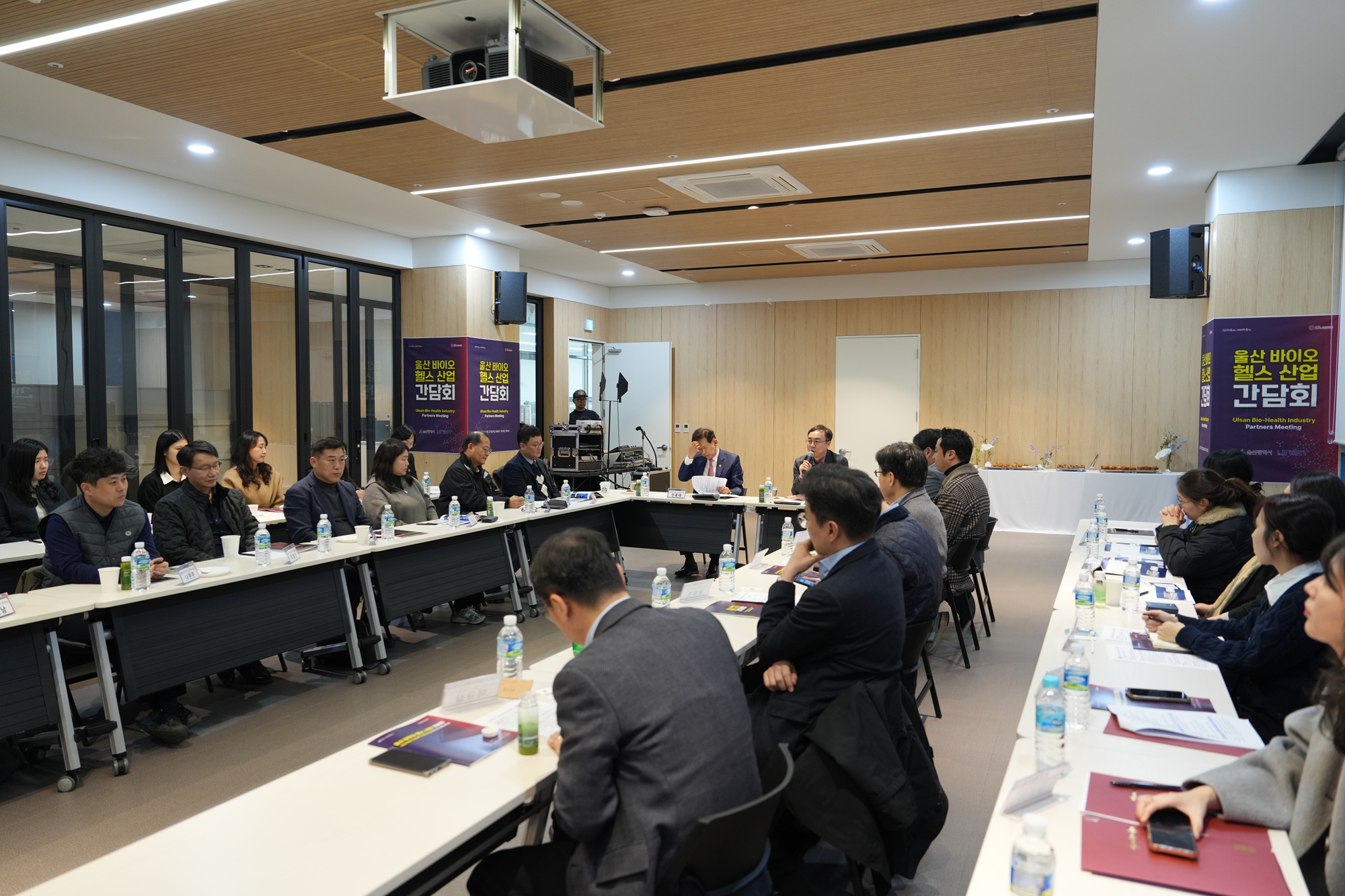 Recent achievements and global expansion strategies were shared at the Ulsan Biohealth Industry Roundtable.
