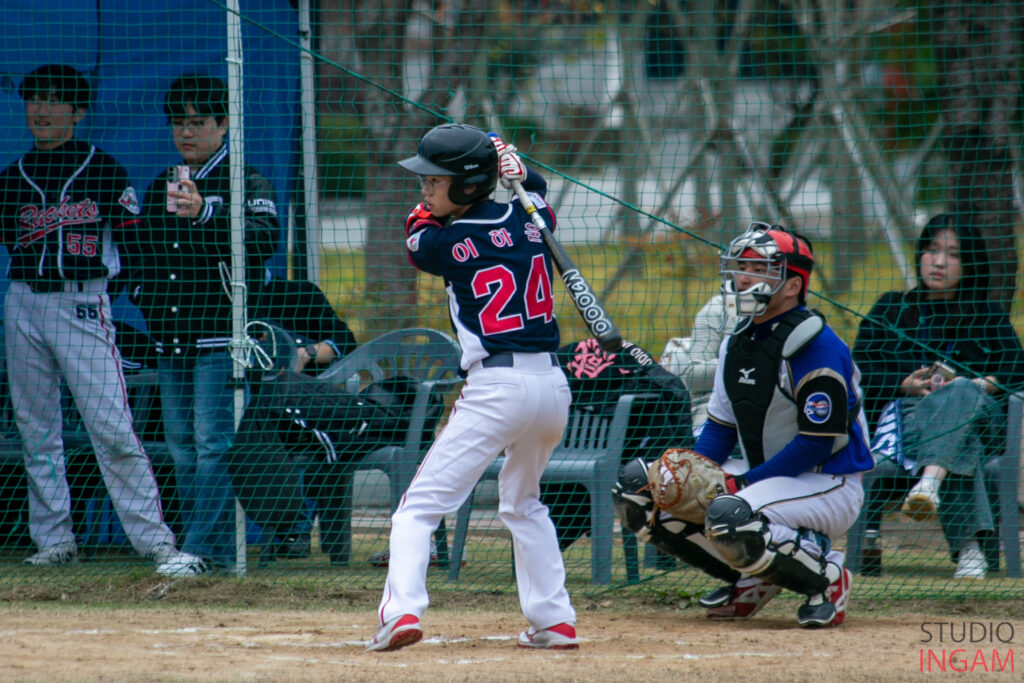 UNIST Baseball Club 'UNIST Rocket' also showed promise with a blend of freshmen and experienced players. | Image Credit: Studio INGAM